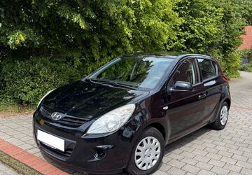 Hyundai i20 207.000 km 1.950 &euro; Dusseldorf 40595