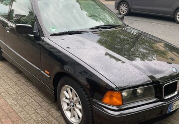 BMW 316 179.000 km 2.499 &euro; Essen 45134