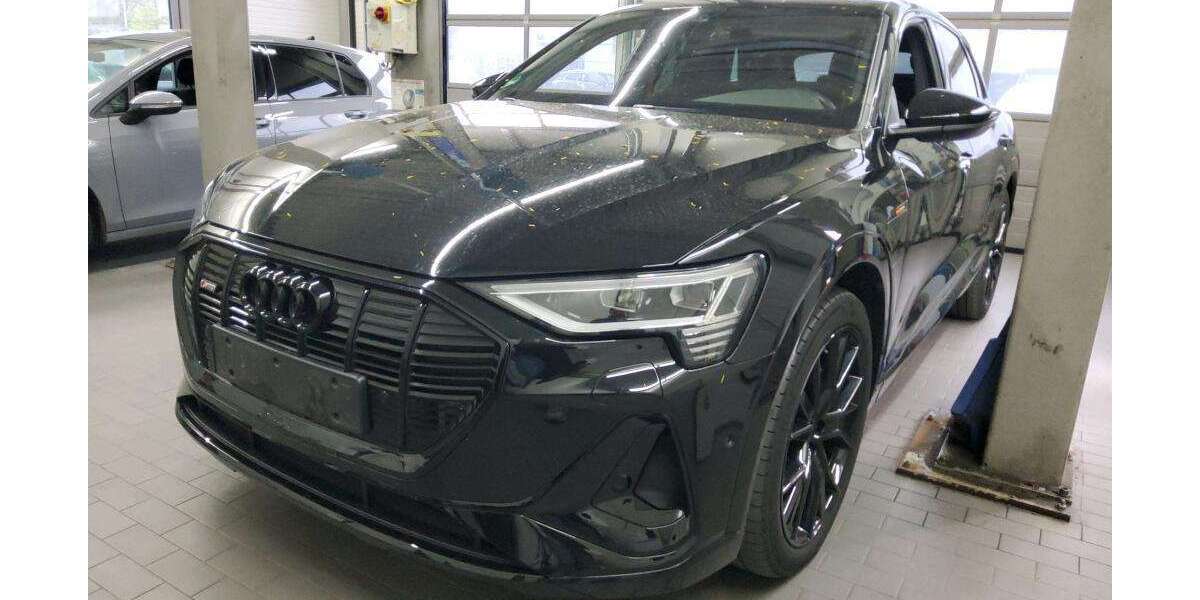 Audi e-tron 31.711 km 33.950 &euro; Hagen 58091