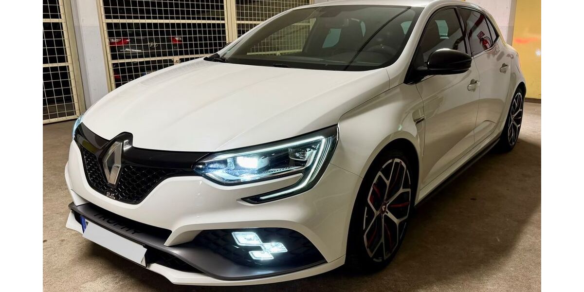 Renault Megane 101.950 km 22.500 &euro; Duisburg 47249