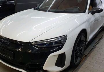 Audi RS e-tron GT 71.795 km 58.890 &euro; Hagen 58091