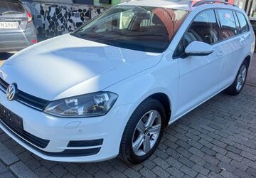 VW Golf 117.000 km 9.990 &euro; Essen 45143