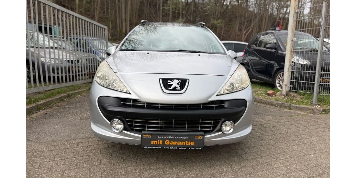 Peugeot 207 130.257 km 3.000 &euro; Essen 45145