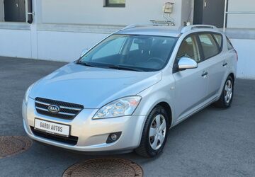 Kia ceed / Ceed 151.000 km 3.690 &euro; Neuss 41472