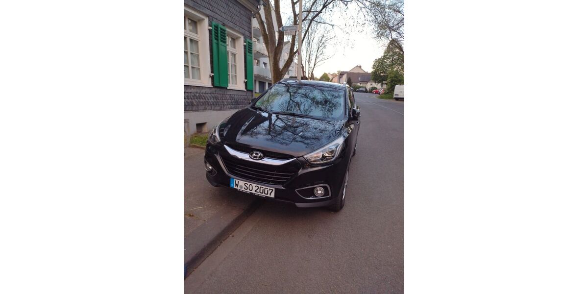 Hyundai ix35 145.000 km 13.800 &euro; Wuppertal 42279