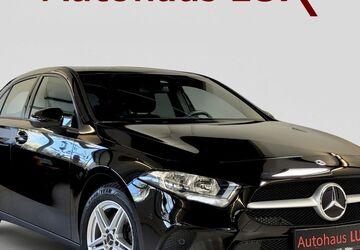 Mercedes-Benz A 180 88.402 km 21.990 &euro; Hilden 40721