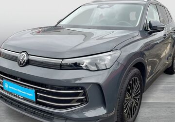 VW Tiguan 16.670 km 40.890 &euro; Duisburg 47178