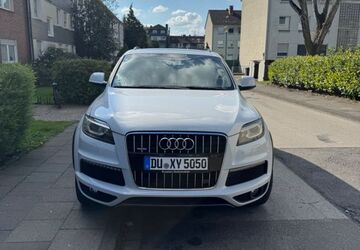 Audi Q7 312.000 km 14.250 &euro; Duisburg 47169