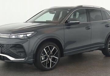 VW Tiguan 13.000 km 43.584 &euro; Düsseldorf 40233