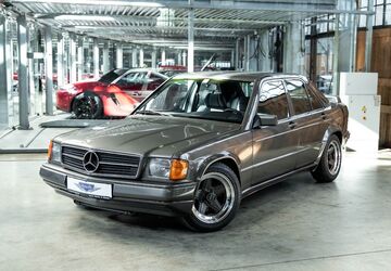 Mercedes-Benz 190 75.657 km 149.890 &euro; Düsseldorf 40591