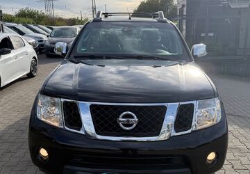 Nissan Navara 200.000 km 11.000 &euro; Bottrop 46238