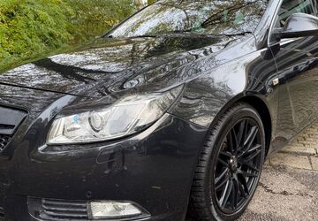 Opel Insignia 179.912 km 2.950 &euro; Essen 45276