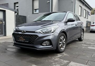 Hyundai i20 94.000 km 12.400 &euro; Bottrop 46236