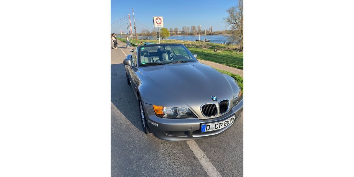 BMW Z3 44.500 km 18.000 &euro; Düsseldorf 40225