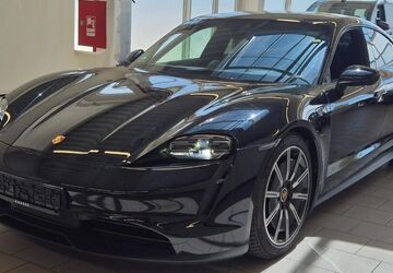 Porsche Taycan 18.306 km 66.946 &euro; Hagen 58091
