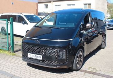 Hyundai STARIA 55.000 km 43.850 &euro; Duisburg 47139