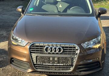 Audi A1 62.000 km 8.150 &euro; Oberhausen 46049