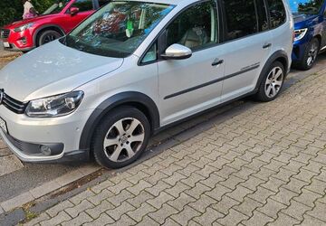 VW Touran 154.000 km 11.400 &euro; Gelsenkirchen 45888