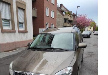 Skoda Roomster 114.000 km 5.950 &euro; Gelsenkirchen 45899