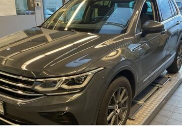 VW Tiguan 75.795 km 25.950 &euro; Langenfeld 40764