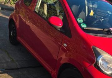 Toyota Aygo (X) 190.455 km 2.500 &euro; Düsseldorf 40227