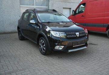 Dacia Sandero 24.320 km 8.690 &euro; Bottrop 46240