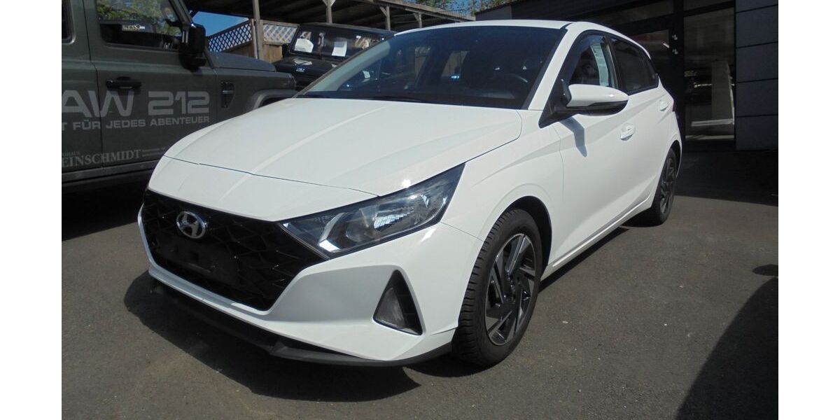 Hyundai i20 67.100 km 14.990 &euro; Radevormwald 42477