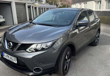 Nissan Qashqai 25.000 km 14.490 &euro; Wuppertal 42349