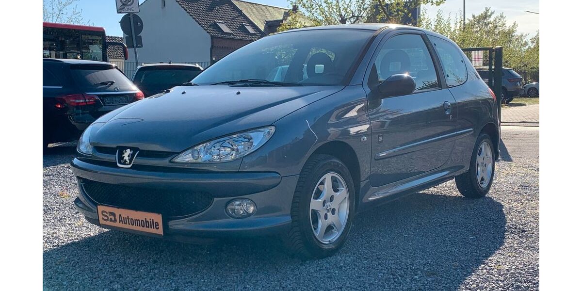 Peugeot 206 88.589 km 2.890 &euro; Meerbusch 40670