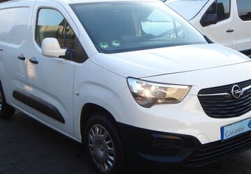 Opel Combo 100.680 km 11.680 &euro; Hilden 40721