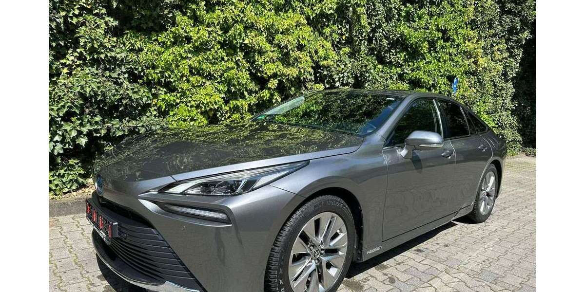 Toyota Mirai 150.000 km 9.999 &euro; Wuppertal 42281