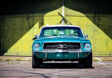 Ford Mustang 88.766 km 34.767 &euro; Hilden 40723