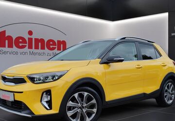 Kia Stonic 16.353 km 17.909 &euro; Essen 45141
