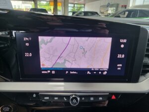 Opel Mokka-e e Ultimate Winterp. Navi Pro Dach schw. Un 14.071 km 22.980 &euro; HAAN 42781