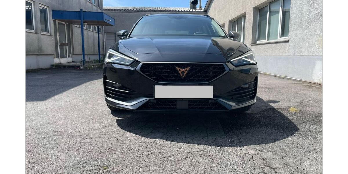 Cupra Leon 28.200 km 22.950 &euro; Mülheim 45472