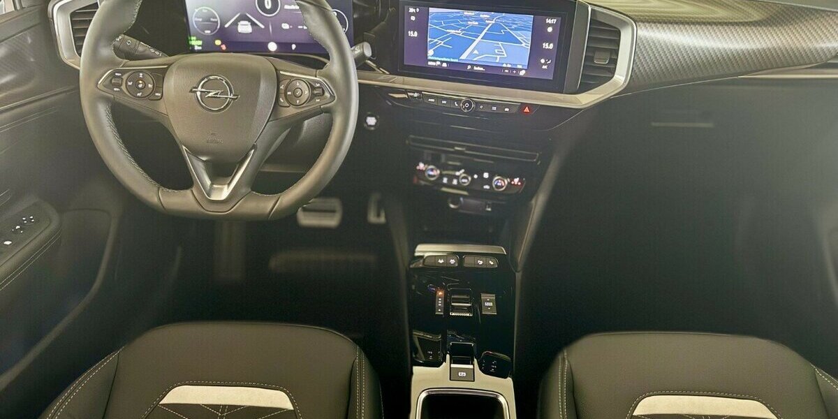 Opel Mokka-e Ultimate, Navi Pro, LED-Matrix-Licht, Kame 9.500 km 26.980 &euro; HAAN 42781