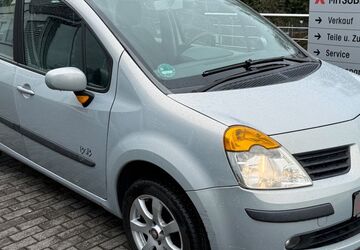 Renault Modus 168.381 km 2.666 &euro; Radevormwald 42477