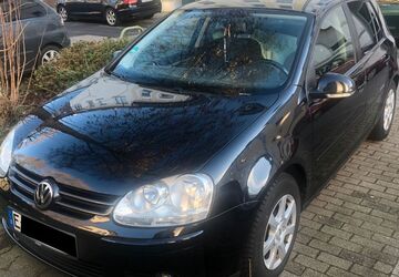 VW Golf 178.000 km 1.950 &euro; Essen 45145