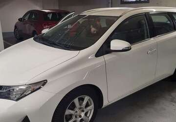 Toyota Auris 136.000 km 8.000 &euro; Bochum, Stadt 44789