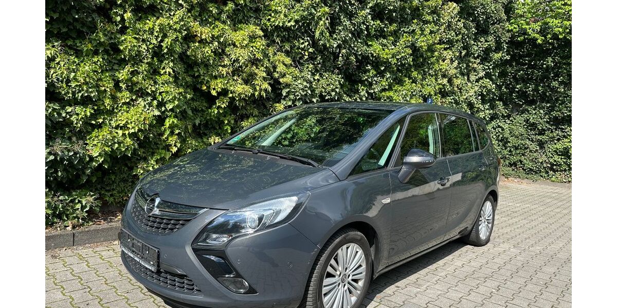 Opel Zafira 196.000 km 5.990 &euro; Wuppertal 42281
