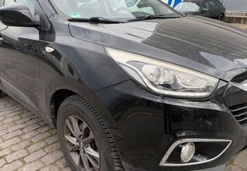 Hyundai ix35 299.000 km 4.250 &euro; wuppertal 42285