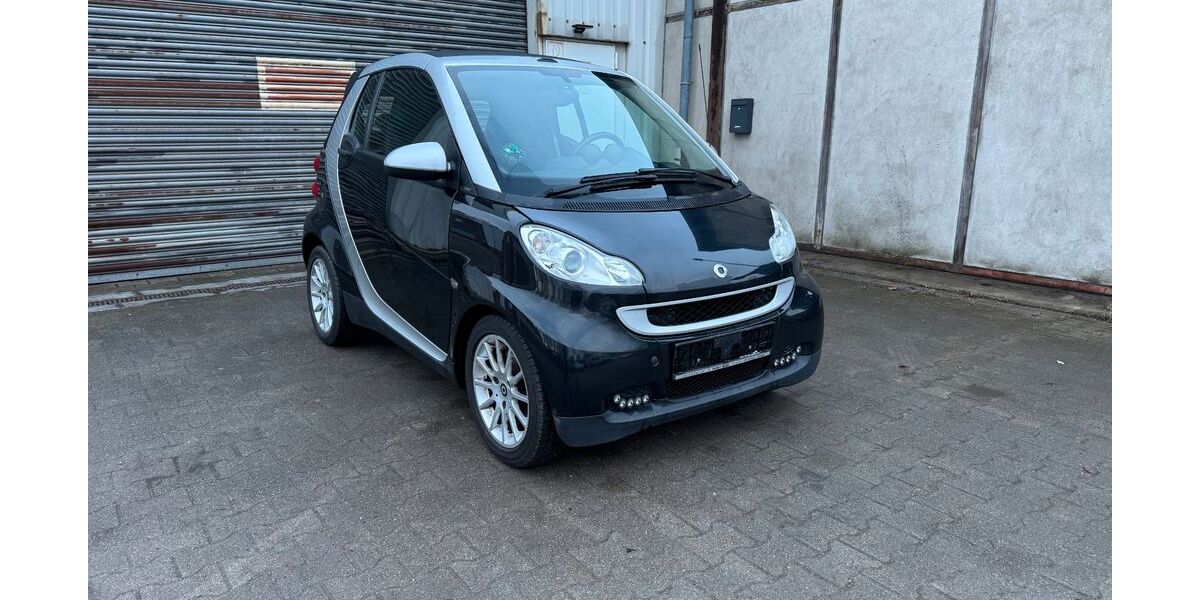 Smart ForTwo 56.306 km 5.999 &euro; Bottrop 46240