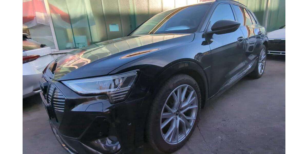 Audi e-tron 59.987 km 34.550 &euro; Hagen 58091