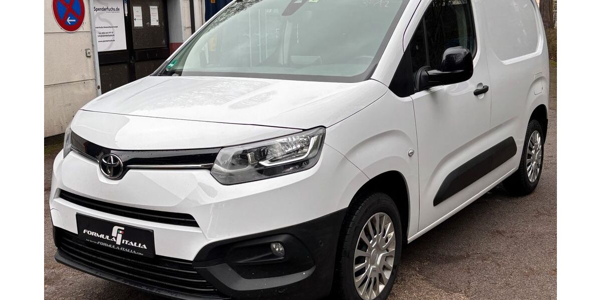 Toyota Proace City 83.400 km 13.490 &euro; Solingen 42697