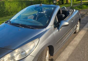 Peugeot 207 155.000 km 2.450 &euro; Duisburg 47167