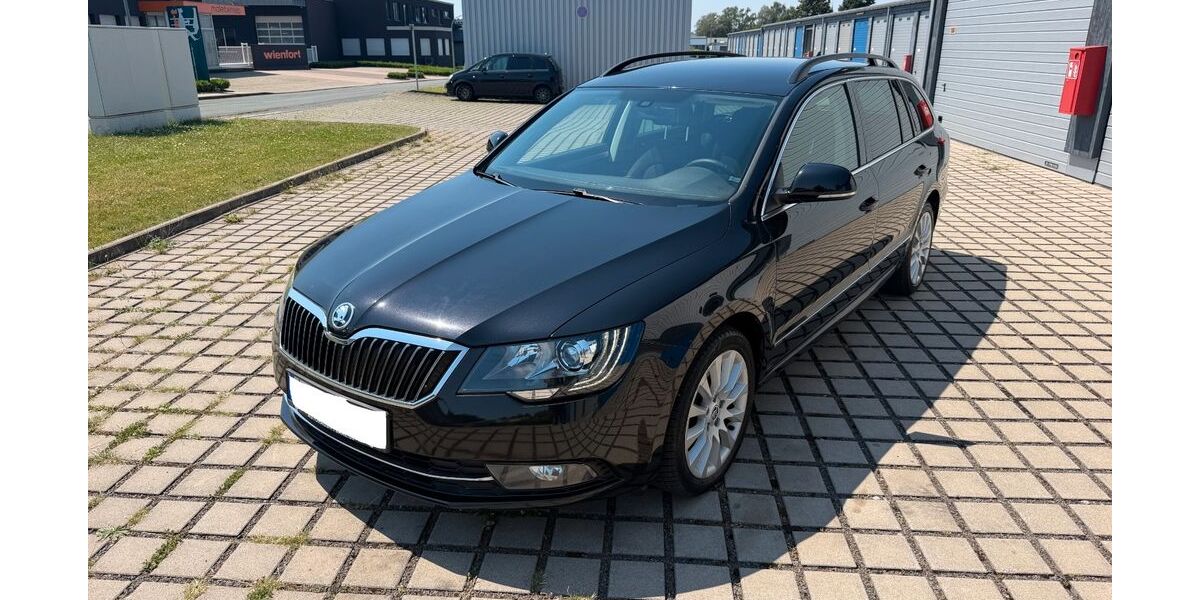 Skoda Superb 246.000 km 7.450 &euro; Essen 45329