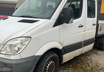 Mercedes-Benz Sprinter 299.199 km 6.999 &euro; Düsseldorf 40231