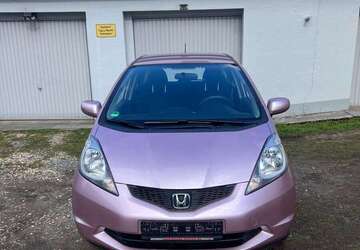 Honda Jazz 26.900 km 7.180 &euro; Wuppertal 42109