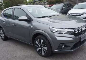 Dacia Sandero 5.700 km 14.980 &euro; Solingen 42651