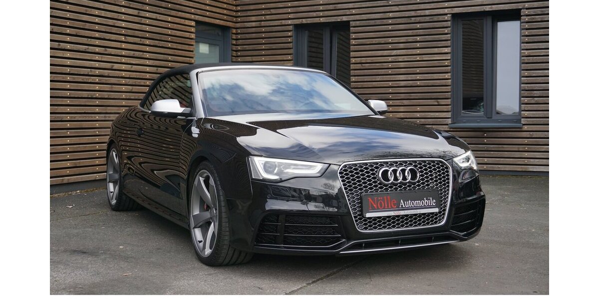 Audi RS5 4.2 1.Hd. B&O MMI 280km/h Carbon Exklusiv 47.641 km 57.900 &euro; Wuppertal 42327